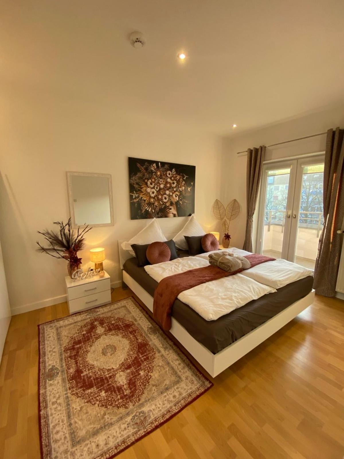 Angel Apartment *